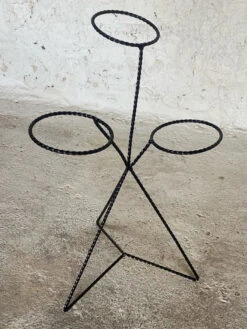 Porte Plantes En Métal Années 50 -Jardin Fournitures Boutique 52cd1918 970b 4c22 84d4 4d69c0765c6e