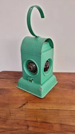 Ancienne Lampe à Huile -Jardin Fournitures Boutique 53585e6e 1f44 4da6 8428 763a59978e20