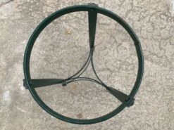 Porte-plante Ou Jardinière Tripode En Métal -Jardin Fournitures Boutique 53b6f81a 226d 42ea 869f c4f5011251b9