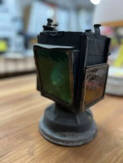 Lanterne Vintage SNCF -Jardin Fournitures Boutique 55fd2c02 ec0e 4066 8b89 28d248e3fd60