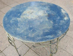Table De Patio De Jardin Peinte Du Milieu Du Siècle, Années 1950 -Jardin Fournitures Boutique 5a0c594d c3d3 4f99 a5fc 0fd1a4f4158a