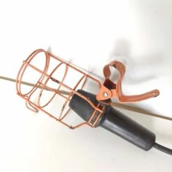 Lampe Baladeuse D’atelier Industrielle Métal Orange Atrow 11 Lampe Baladeuse D’atelier Industrielle Métal Orange Atrow -Jardin Fournitures Boutique 5c074900 d26e 479f aa33 c13bb10461b9