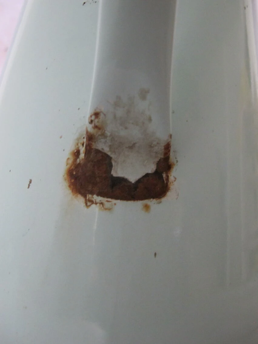 Broc En Tole Emaillé 7 Broc En Tole Emaillé – Image 5