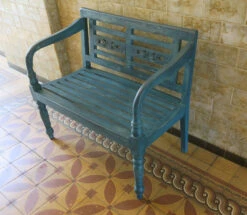 Banc De Jardin Peint En Détresse Du Milieu Du Siècle -Jardin Fournitures Boutique 6203d813 b154 4700 9ab6 316c0eccf509