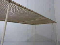 Table De Jardin En Acier Perforé Blanc Des Années 1950 -Jardin Fournitures Boutique 624884ee 59be 4960 a175 74534623f6b9