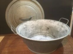 Bassine & Couvercle En Zinc Ø 43 -Jardin Fournitures Boutique 628ff4c4 b2e7 42cf b6b2 87772c8d8944