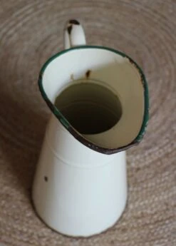 Grand Broc Tôle émaillée -Jardin Fournitures Boutique 647b62c0 14d9 4220 bc47 5a13e3a7311c