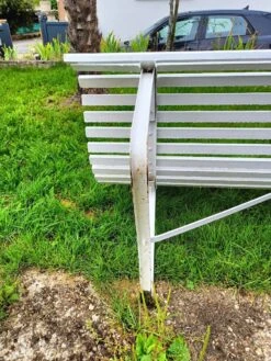 Banc De Jardin Ancien Avec Pieds En Métal -Jardin Fournitures Boutique 65160541 c904 4efe a2b2 0a9fdc0db158