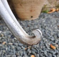 Chaise De Jardin En Fer Forgé -Jardin Fournitures Boutique 66430435 eb27 4d61 8071 41ccf0647a8d