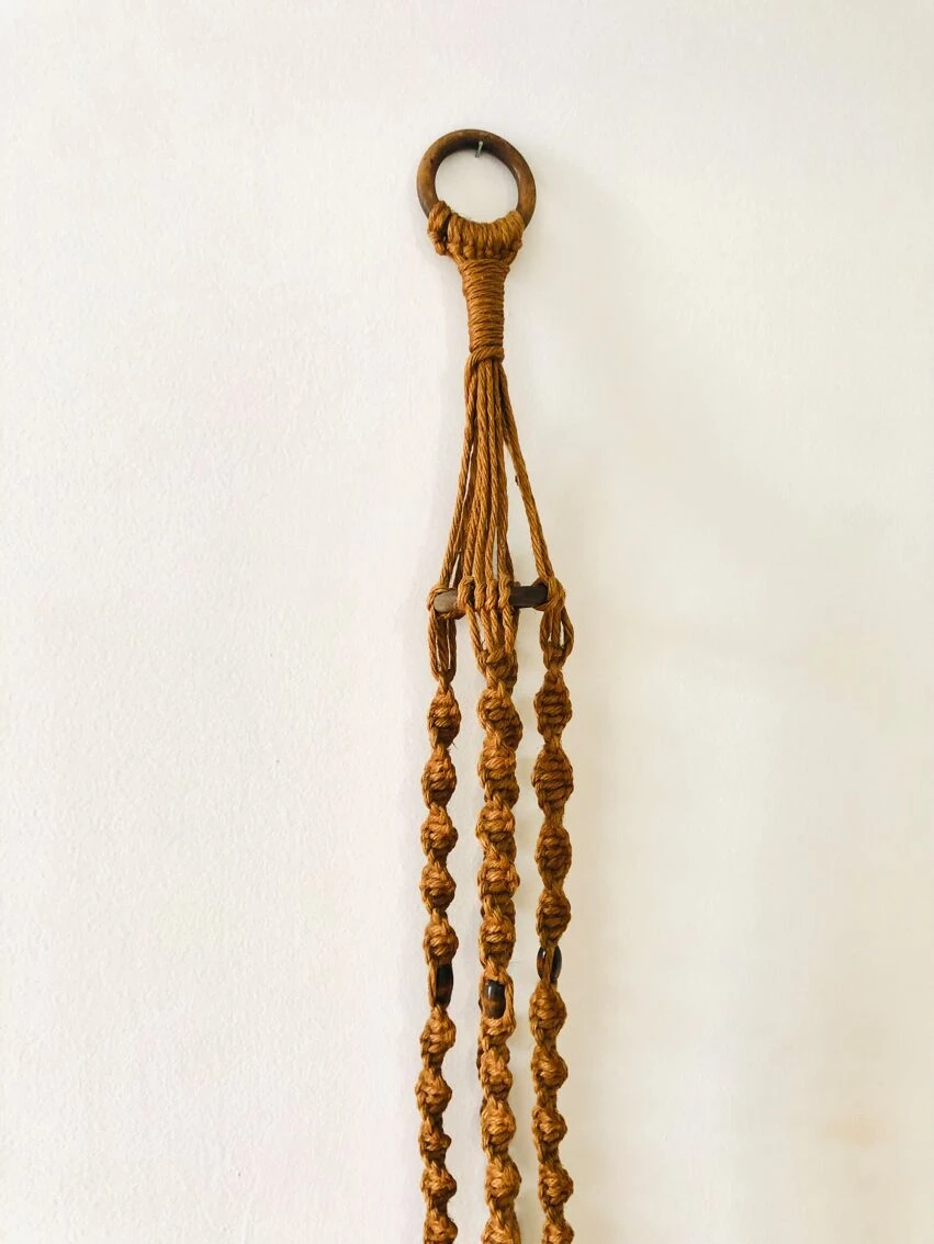 Suspension Porte-plante En Corde Tressée Et Perles 11 Suspension Porte-plante En Corde Tressée Et Perles – Image 9