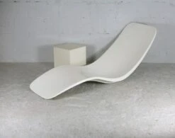 Chaise Longue En Fibre De Verre, Charles Zublena, Circa 1965 24 Chaise Longue En Fibre De Verre, Charles Zublena, Circa 1965 -Jardin Fournitures Boutique 68b9bf23 5597 4d17 8887 78f7730657a0