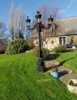 Candélabre En Fonte -Jardin Fournitures Boutique 69b68fb5 64b1 446a bf77 36cc7e77cc9c