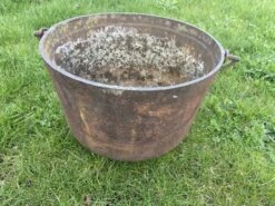 Chaudron Ancien -Jardin Fournitures Boutique 69f43408 1cea 4999 9544 04ff86bcdebb