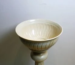 Jardinière Sur Pied En Métal émaillé -Jardin Fournitures Boutique 69fe2706 445e 4220 a6be ef51e1db3694