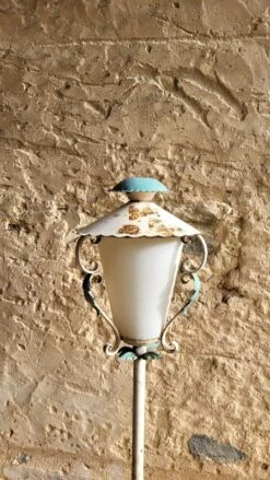 Lampadaire Extérieur De Jardin Années 50 18 Lampadaire Extérieur De Jardin Années 50 -Jardin Fournitures Boutique 6a40729d 97dc 496c b76b 35ae4f82574c