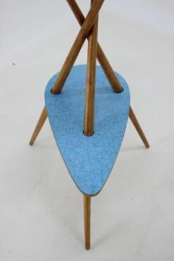 Porte-plante Des Années 1960, Tchécoslovaquie -Jardin Fournitures Boutique 6abae48a 14d6 490f 8b07 d19793a12de5