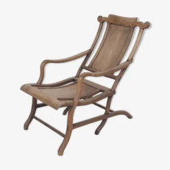 Chaise Longue Chinoise Du 19ème Siècle En Bois Massif