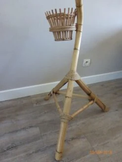 Porte Plantes En Bambou Et Rotin -Jardin Fournitures Boutique 6e0cbeac 95c2 4a96 8055 2ad7c7b92761