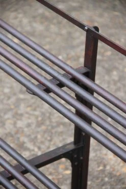 Porte Plante Fleuriste Escalier -Jardin Fournitures Boutique 6f63414d 18a9 4200 8a78 b2cef355a06d