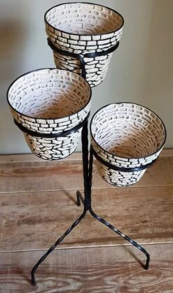 Porte-plantes En Fer Forgé Tripode Années 50, Avec Trois Cache-pots -Jardin Fournitures Boutique 70195890 0abb 483e 9995 b69243c06c3f
