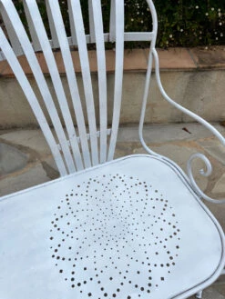 Banc Blanc -Jardin Fournitures Boutique 76649146 c642 419e 89c7 4f0a12ca4103