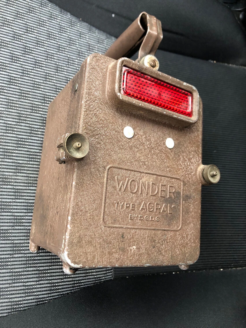 Ancienne Lampe De Manœuvre Vintage 7 Ancienne Lampe De Manœuvre Vintage – Image 5