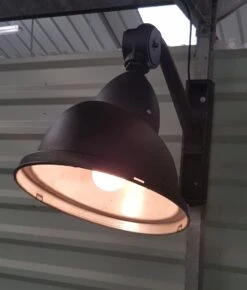 Ancienne Lanterne Ovale Saunier Duval D'éclairage Public Déclassée De La Ville De Paris -Jardin Fournitures Boutique 772f11f2 a509 416b b630 b841d6b895f7