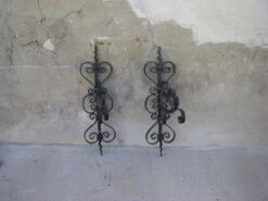 Paire De Potences De Lanterne De Jardin En Fer Forgé -Jardin Fournitures Boutique 77f435f8 611f 4c40 b71c 15edf26a3356