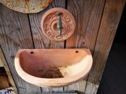 Fontaine En Terre Cuite -Jardin Fournitures Boutique 7a9be6ff 446b 4d78 bbe3 51a9d2ae3a45