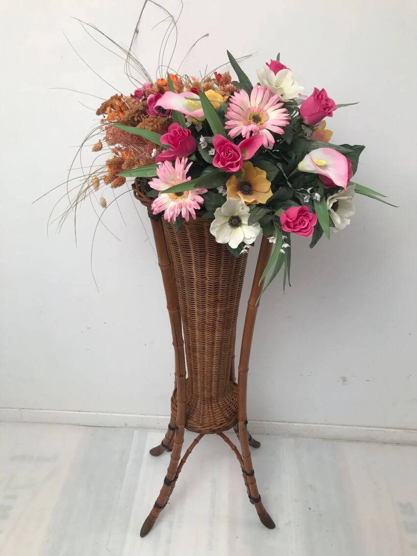 Porte Plante En Bambou Et Osier Des Années 60 7 Porte Plante En Bambou Et Osier Des Années 60 – Image 5