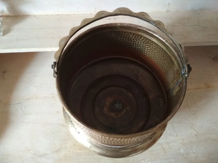 Chaudron Tripode En Cuivre Et Bronze 7 Chaudron Tripode En Cuivre Et Bronze – Image 5