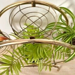 Porte Plantes Vintage En Métal Doré -Jardin Fournitures Boutique 7f2f0c9a 2d8a 4d46 8eec 68671efa2252