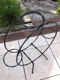 Porte Plante En Fer Forgé Noir, Vintage Années 60 -Jardin Fournitures Boutique 7fd66e19 7a91 4e3b b0dd 6304a009726d