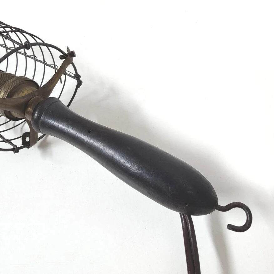 Baladeuse Atelier Industrielle Années 30 Bois Noirci Et Cage Métal 9 Baladeuse Atelier Industrielle Années 30 Bois Noirci Et Cage Métal – Image 7