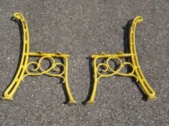 Paire De Montants De Banc De Jardin En Fonte Vers 1930 20 Paire De Montants De Banc De Jardin En Fonte Vers 1930 -Jardin Fournitures Boutique 83cefbca f97e 4847 8f76 a96ddefdf97b