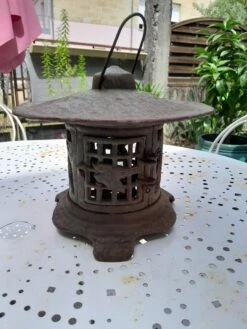 Lanterne De Temple Japonaise En Fonte -Jardin Fournitures Boutique 86a73ffd d64d 441a 9e49 71524b761d6d
