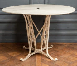 Table En Tôle Peinte Salon De Jardin Ferronnerie 1950 Piétement 22 Table En Tôle Peinte Salon De Jardin Ferronnerie 1950 Piétement -Jardin Fournitures Boutique 8948ec0e b896 4830 9933 c48fb727a5fc