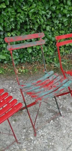Lot De 4 Chaises De Jardin Terrasse Bistro ,guingette Pliantes Début XX ème Fer Et Bois -Jardin Fournitures Boutique 89490bc3 a503 4a82 9dec e54ce253396b