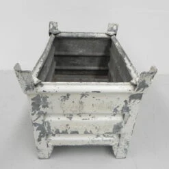 Conteneur D’empilage Industriel En Acier -Jardin Fournitures Boutique 89ea1dcf 9d4b 48b6 8748 21fca18d0b54