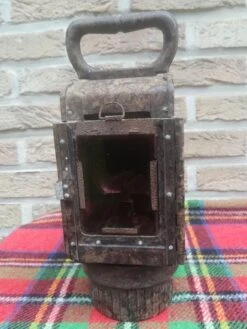 Lanterne Bakélite Militaire Allemande Wehrmacht Ww2 -Jardin Fournitures Boutique 8a56a1df 7154 46e6 a3c3 2912bf645389