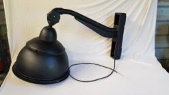 Lanterne Ronde D'éclairage Public De La Ville De Paris Fabriquée Par Saunier Duval Circa 1950 -Jardin Fournitures Boutique 8b64ce53 cada 4ad7 a8ad dca32c811e96