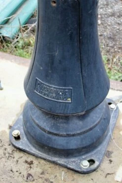 Lampadaire En Fonte Par Claude Lefebvre Hauteur 4m30 -Jardin Fournitures Boutique 8ef66da2 98e3 45cb a231 4cb41c5b7a52