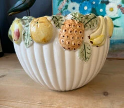 Cache Pot En Barbotine à Décor De Fruits -Jardin Fournitures Boutique 932c5757 524e 4b01 be34 2fc31f4b3887