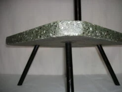 Etagère Sur Pieds Des Années 50 22 Etagère Sur Pieds Des Années 50 -Jardin Fournitures Boutique 93ed4337 28fb 4a45 ad39 22ee62b6ae5d