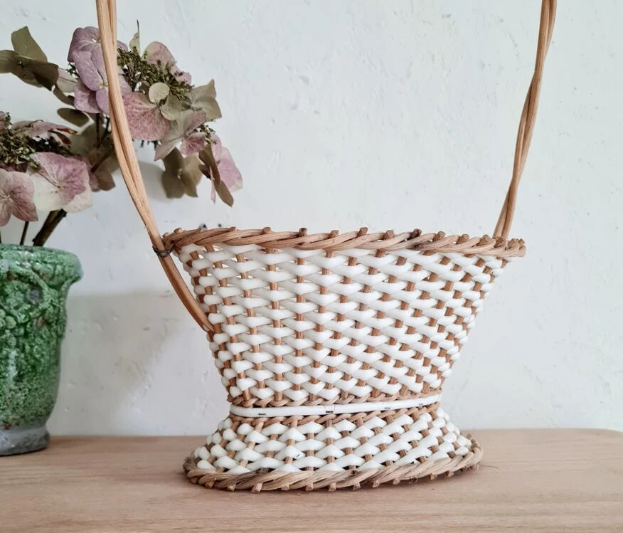 Porte Plantes Ou Support En Rotin Et Scoubidou 7 Porte Plantes Ou Support En Rotin Et Scoubidou – Image 5