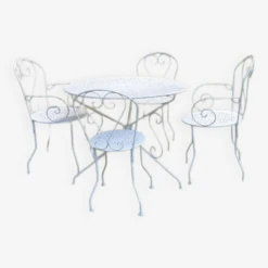 Salon de jardin composé d une table tripode démontable (3 vis)