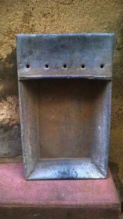 Ancienne Mangeoire En Zinc -Jardin Fournitures Boutique 99fd17c5 ca3a 4cca 99a3 1c39dbd9a607