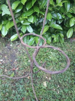 Porte Plante H135cm Fer Torsadé Vintage -Jardin Fournitures Boutique 9b1cb30f 9ec7 4cb1 8bbb c5a0f653be5b