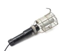 Lampe Baladeuse "cage", Design Industriel, Années 50 -Jardin Fournitures Boutique 9b2fd1bb 4ed1 4a74 9f56 87d6f8d51cb7