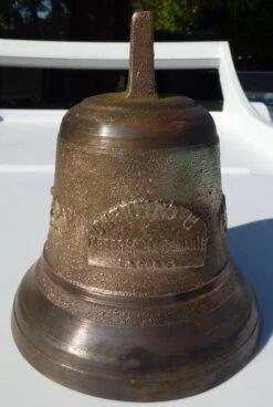 Cloche Ancienne Du Fondeur Obertino -Jardin Fournitures Boutique 9d9365cb 2d6e 4677 b730 5d83f9781a43